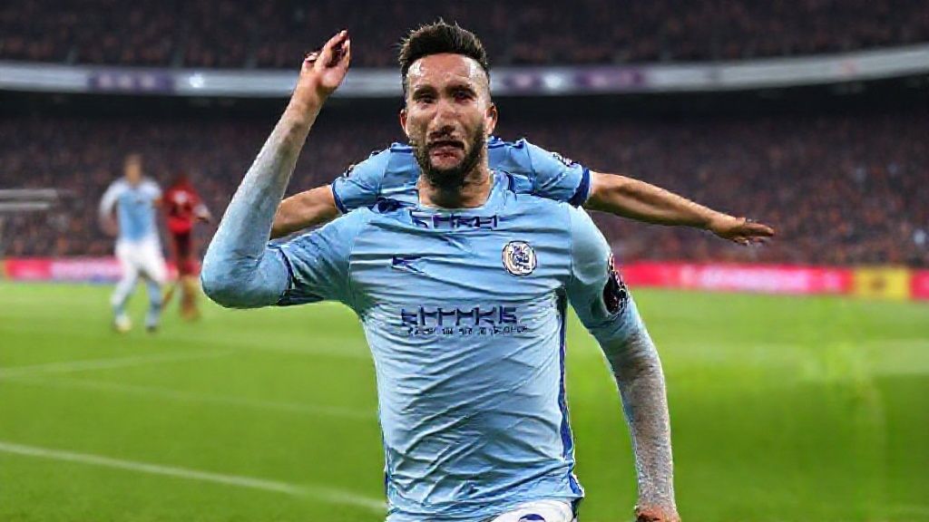 曼城锁定英格兰新星安德森 瓜迪奥拉钦点全能中场接班罗德里