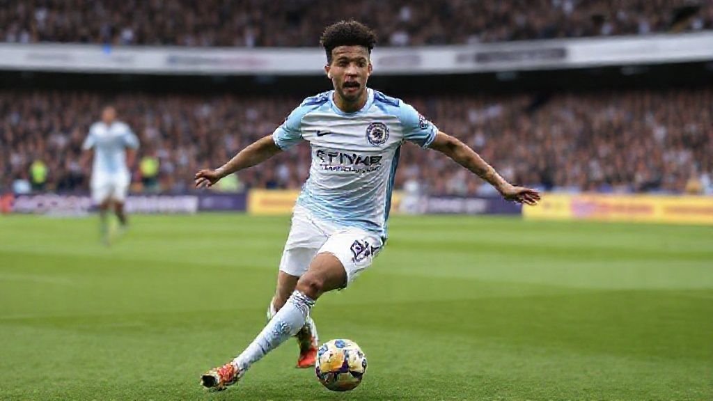 【豪门梦碎】菲利普斯曼城生涯全记录：从世界杯国脚到更衣室弃子